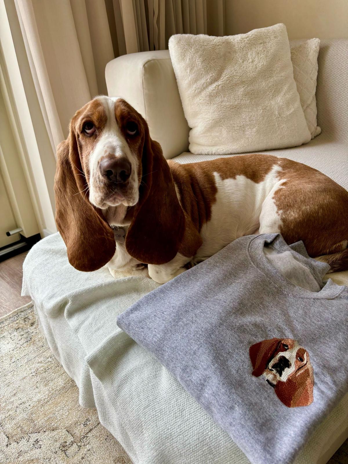 Custom Embroidered Pet Portrait Sweatshirt, Unisex, šFree Shipping! š%70 OFF! š„Limited Time Offer! š¾Buy Now, Send Pet's Photo Later!